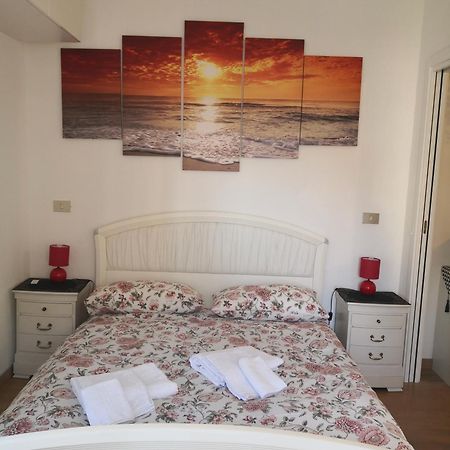 Il Mare Ad Un Passo Apartment Varazze Exterior photo